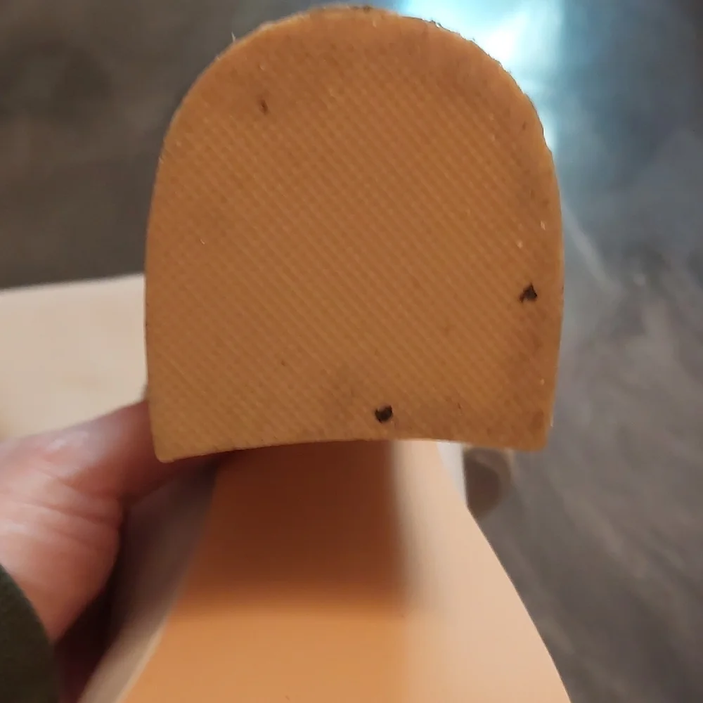 Chic White Platform Heeled Boots - Picture 16 of 16